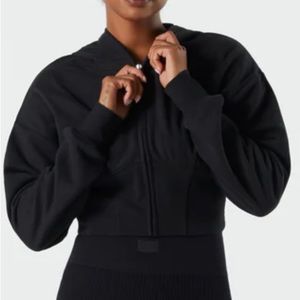 Sommer Ray Full Zip Cropped Slim Fit Long Sleeve Hoodie in Black